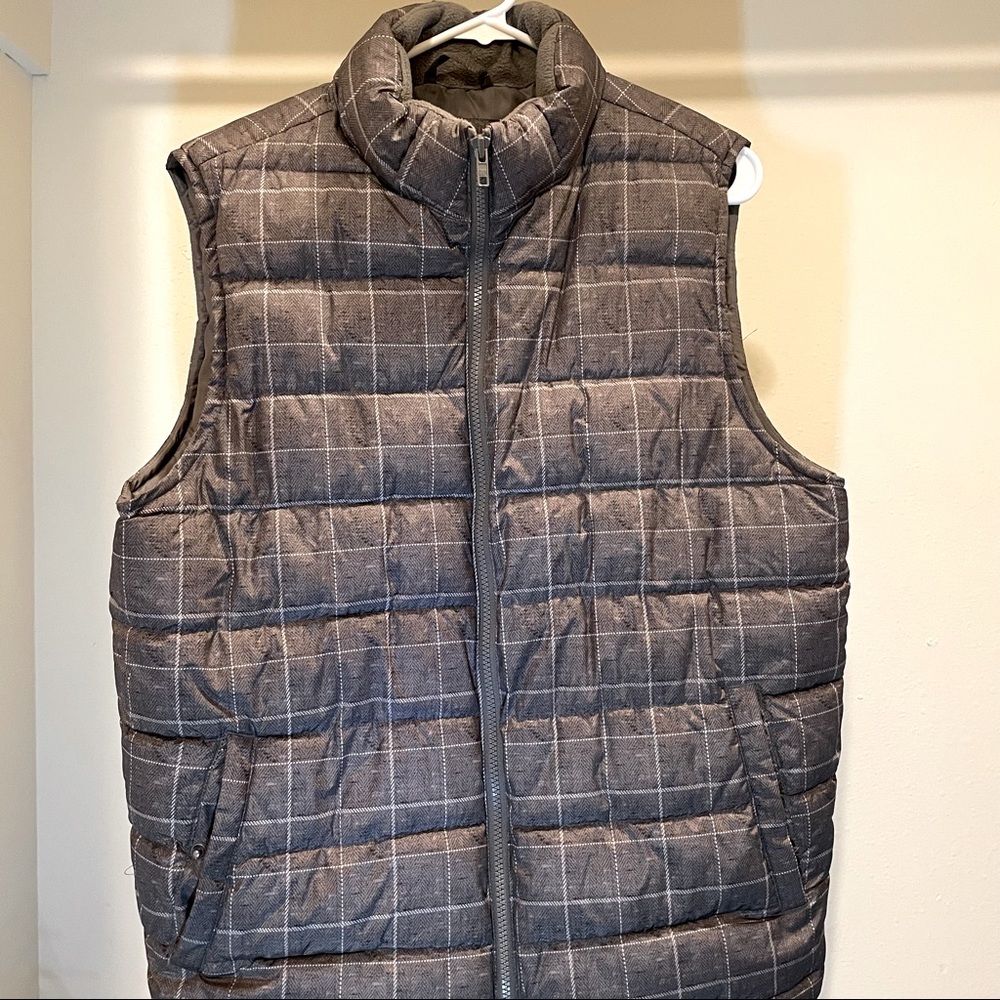 GAP Vest